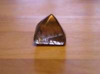 Rutil quartz pyramid